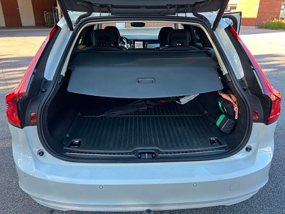 Volvo V90 12 of 18