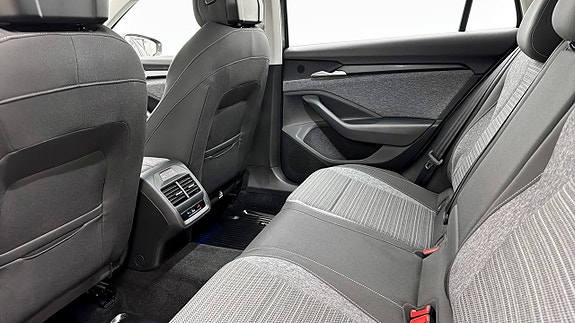 Skoda Superb 11 of 21