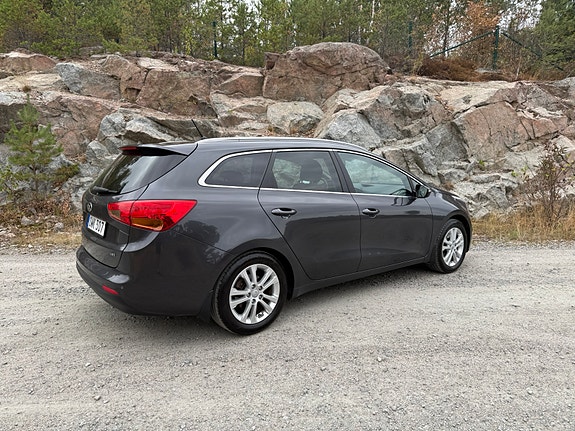 Kia Ceed 2 of 14
