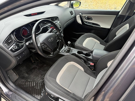 Kia Ceed 6 of 14
