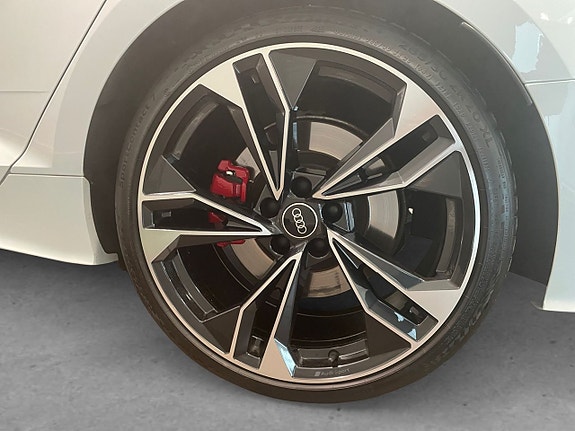 Audi A5 6 of 23