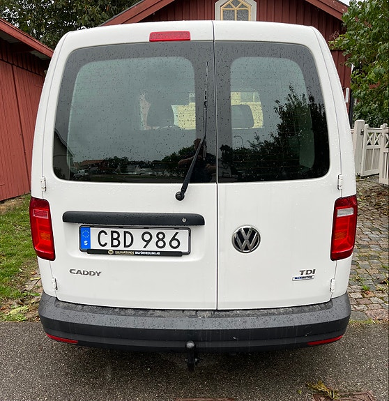 Volkswagen Caddy 2 of 8