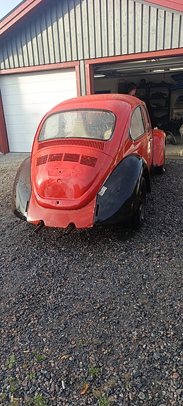 Volkswagen 1302 3 of 4