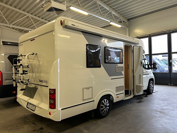 Sun Living Lido S 42 DF / Solcell / 3500kg / B-kort 3 of 20
