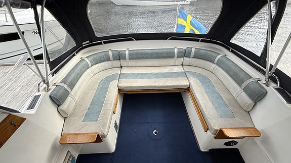 Nimbus 28 DC med 200hk Volvo Penta diesel -91 6 of 16