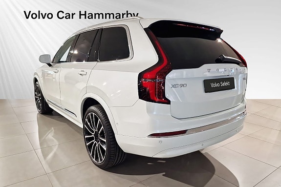 Volvo XC90 4 of 20