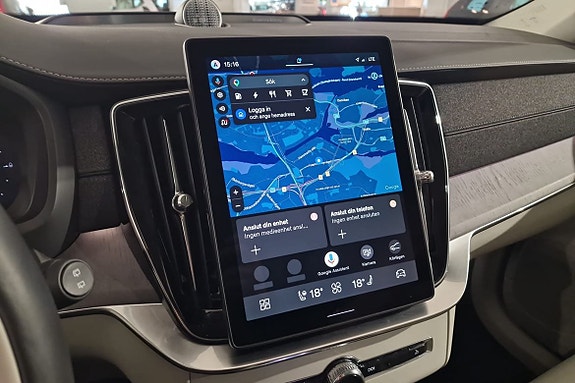 Volvo XC90 17 of 20