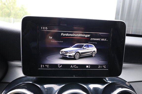 Mercedes-Benz C200 15 of 16