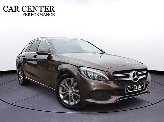 Mercedes-Benz C200 2 of 16