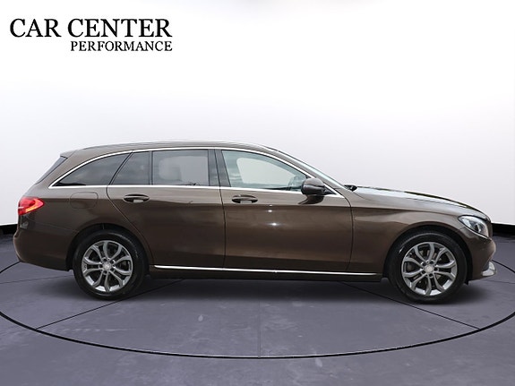 Mercedes-Benz C200 6 of 16