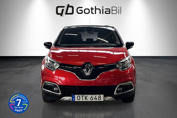 Renault Captur 2 of 20