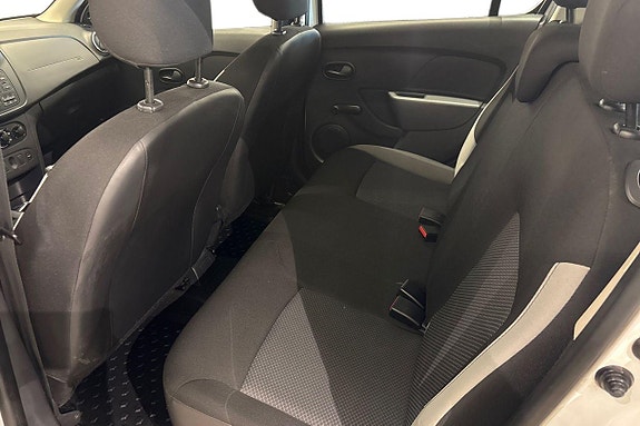Dacia Sandero 15 of 17