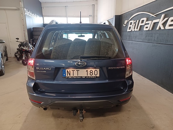 Subaru Forester 6 of 17