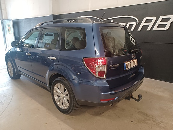 Subaru Forester 5 of 17