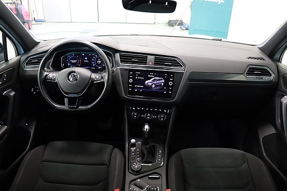 Volkswagen Tiguan 6 of 19
