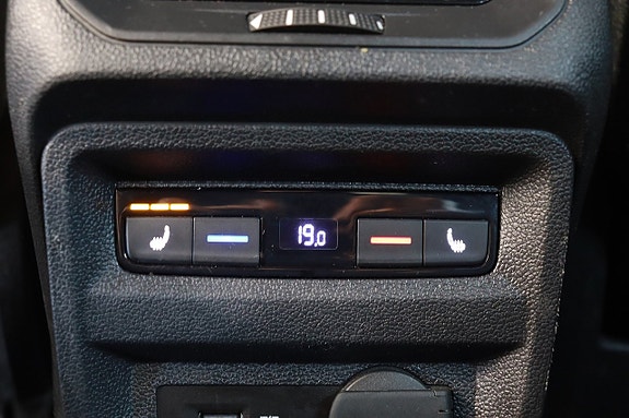 Volkswagen Tiguan 16 of 19