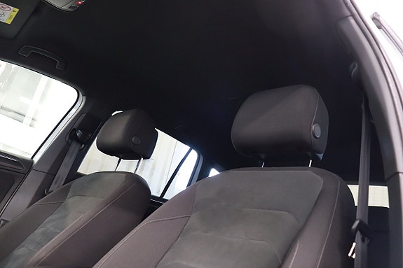 Volkswagen Tiguan 15 of 19