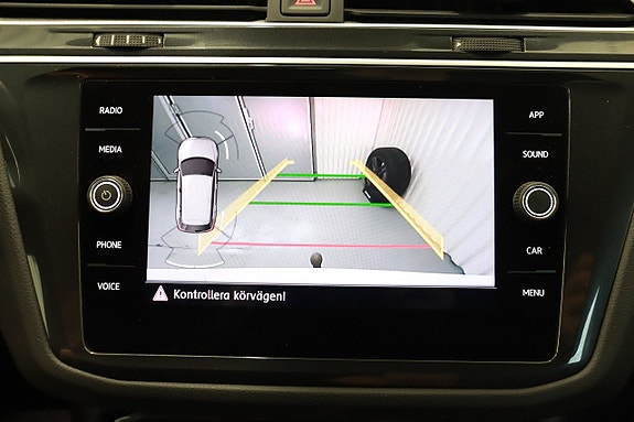 Volkswagen Tiguan 9 of 19