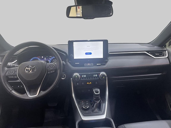 Toyota RAV4 12 of 21