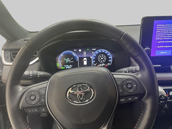 Toyota RAV4 15 of 21