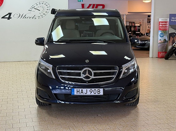 Mercedes-Benz Marco Polo 10 of 30