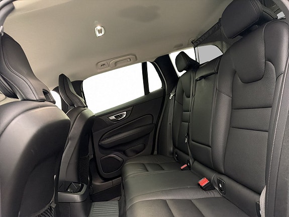 Volvo V60 17 of 30