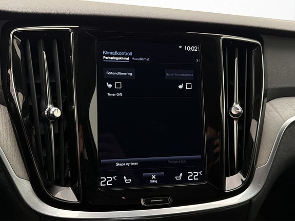 Volvo V60 15 of 30