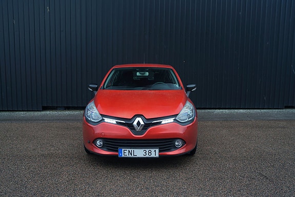 Renault Clio 3 of 12