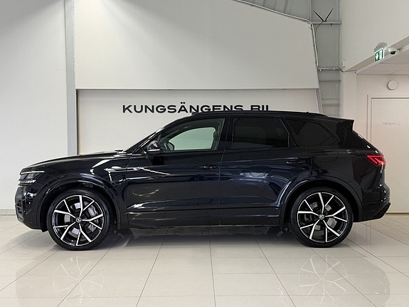Volkswagen Touareg 4 of 30