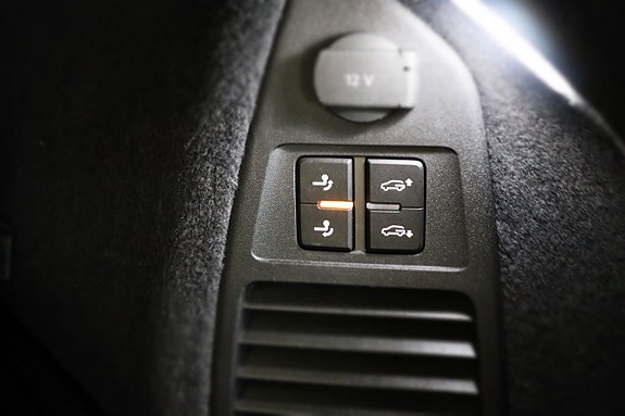 Volkswagen Touareg 21 of 30
