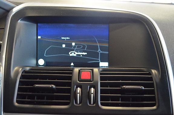 Volvo XC60 22 of 25