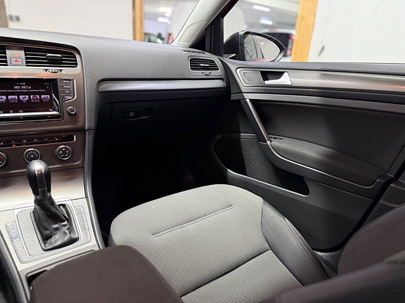 Volkswagen Golf I 12 of 14