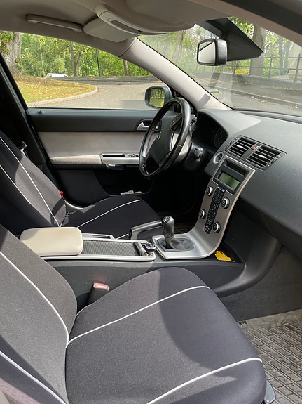 Volvo V50 8 of 13