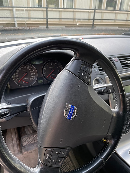 Volvo V50 9 of 13