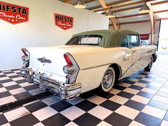 Buick Special 11 of 30