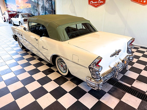 Buick Special 14 of 30