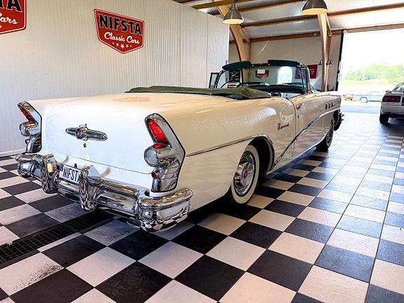Buick Special 20 of 30
