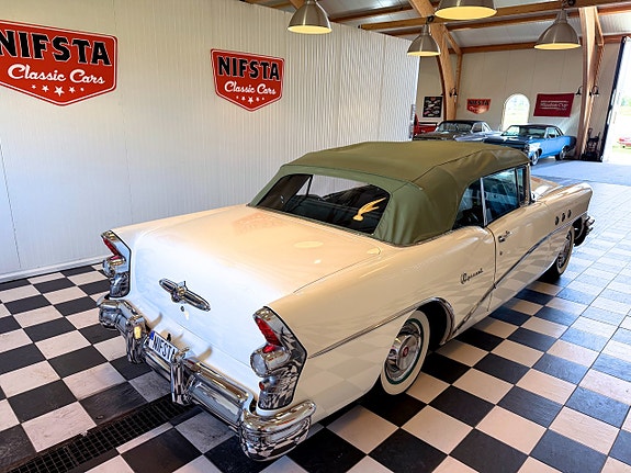 Buick Special 10 of 30