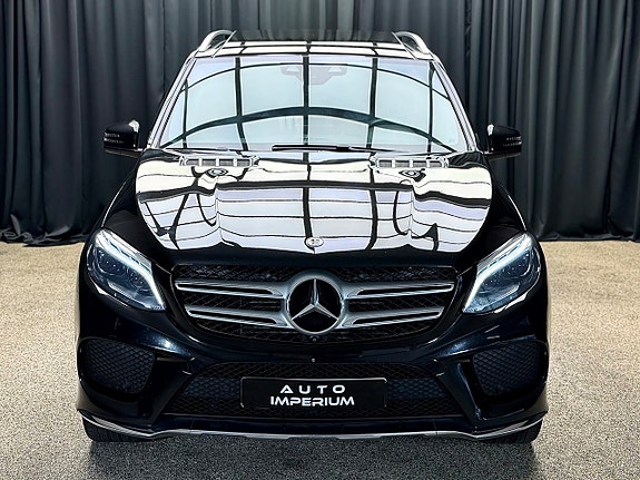 Mercedes-Benz GLE350 d 3 of 30