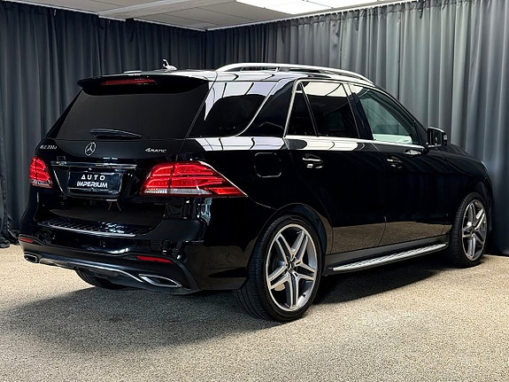 Mercedes-Benz GLE350 d 13 of 30