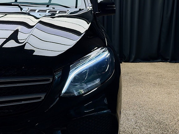 Mercedes-Benz GLE350 d 5 of 30