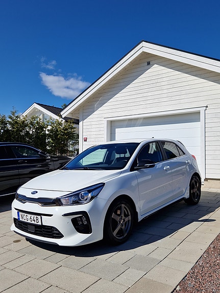 Kia Rio 9 of 10