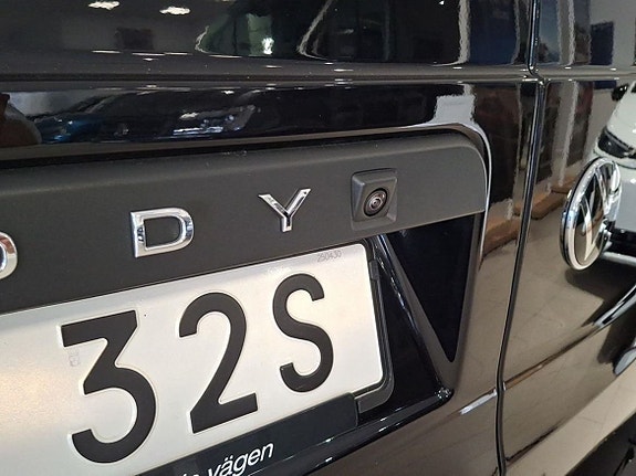 Volkswagen Caddy 21 of 21