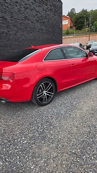 Audi A5 3 of 4