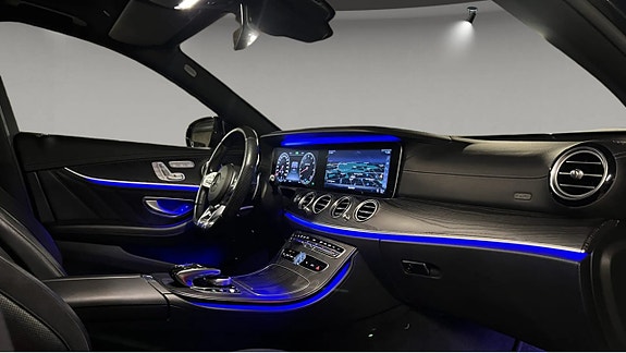 Mercedes-Benz E53 9 of 14