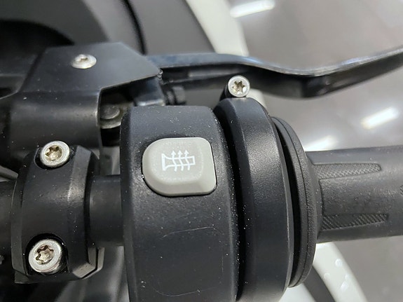 BMW Motorrad K 1300 S GPR avgas / Värmehandtag / Packboxar 13 of 23
