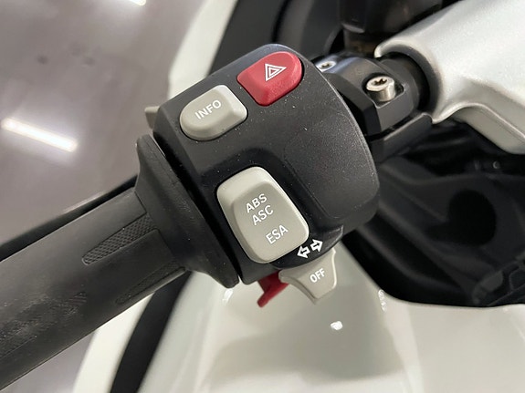 BMW Motorrad K 1300 S GPR avgas / Värmehandtag / Packboxar 11 of 23