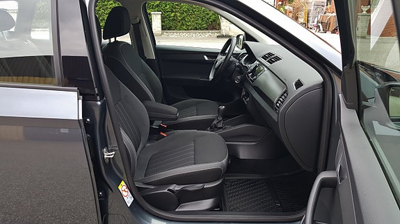 Skoda Fabia 5 of 28