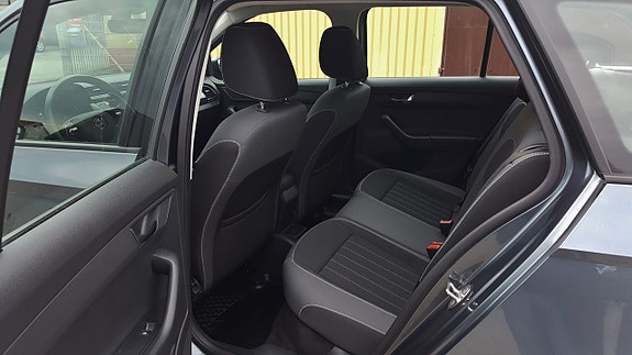 Skoda Fabia 11 of 28