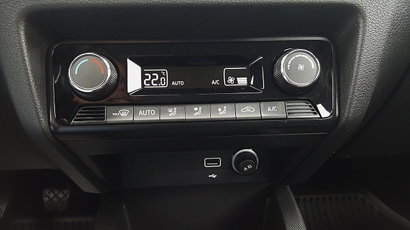 Skoda Fabia 21 of 28